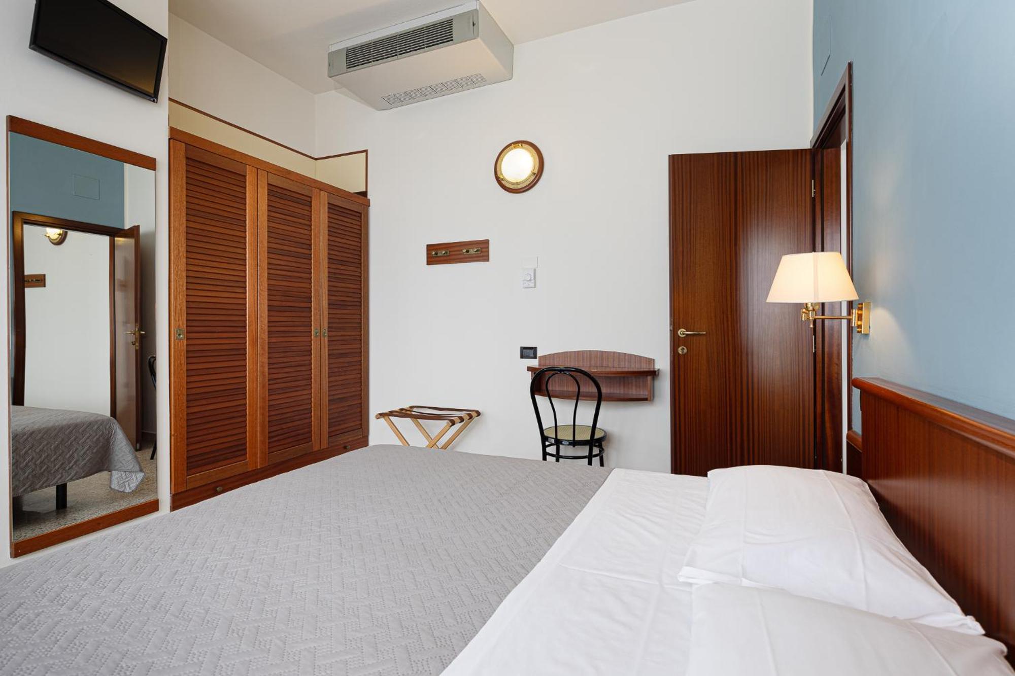 Hotel Avana Riccione Exterior foto